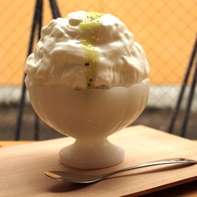 キウイヨーグルトごおり(ほうせき箱 )の写真