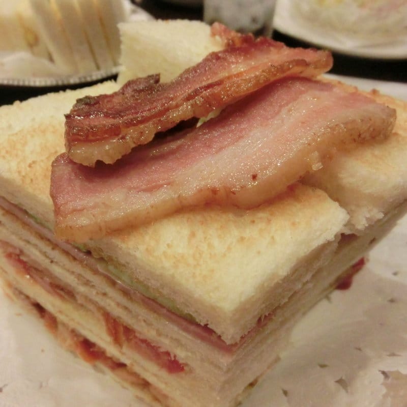 クラブハウスサンド(イノダコーヒー　大丸東京店)の写真