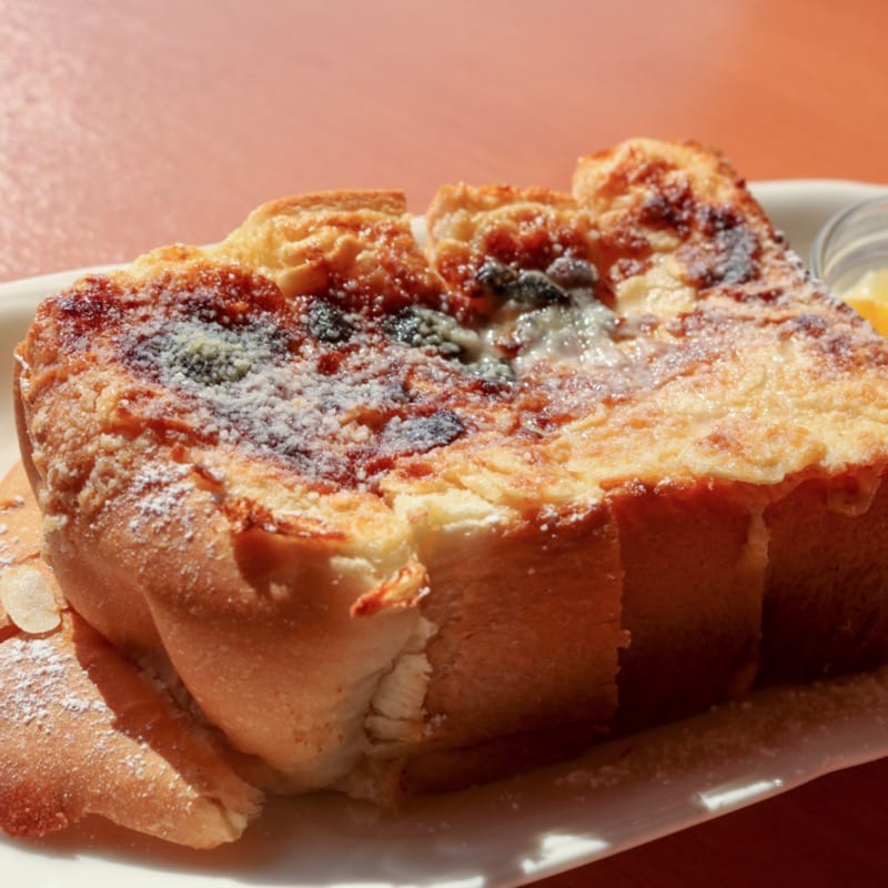 アーモンドトーストモーニング(太陽のカフェ 南港店 )の写真