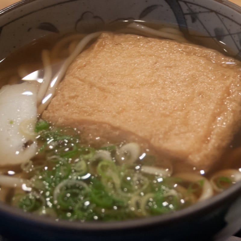 きつねうどん(大阪うどん・そば てんま )の写真