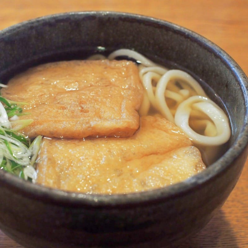 きつねうどん(紅葉庵 （もみじあん）)の写真