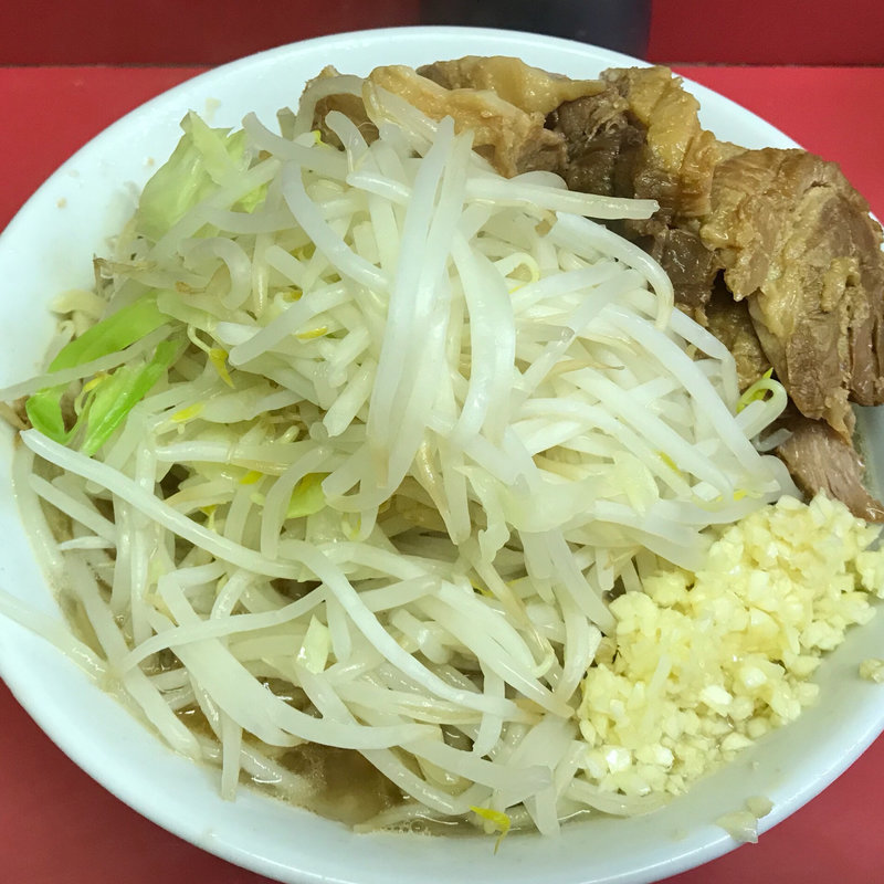 小ラーメン豚入り(ラーメン二郎 桜台駅前店 （らーめんじろう）)の写真