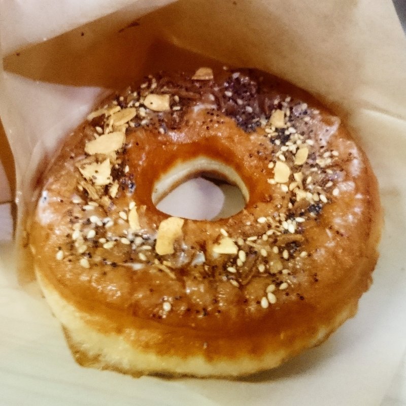 エブリシング・ドーナッツ(ドーナッツプラント 吉祥寺店兼セントラルキッチン （DOUGHNUT PLANT）)の写真