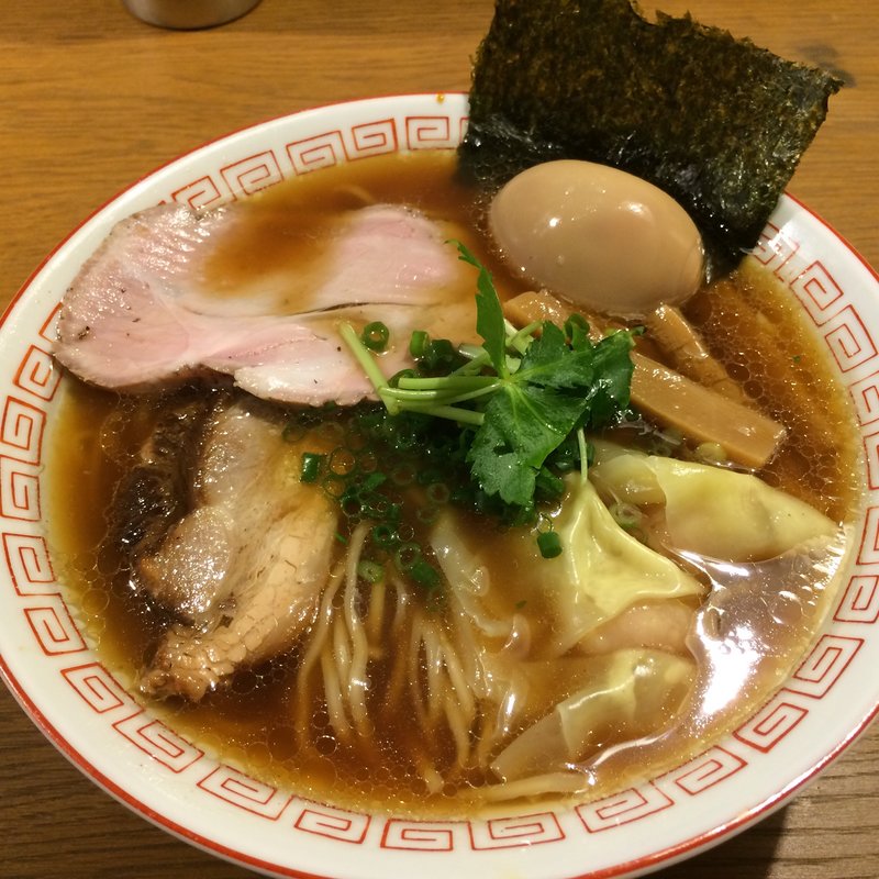 特製中華そば(中華そば 二階堂)の写真