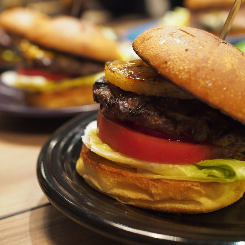 パイナップルバーガー(ザ ブッチャー （THE BUTCHER）)の写真