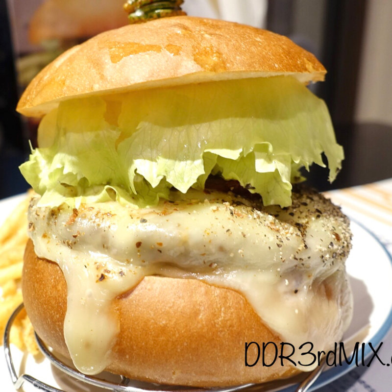 ペッパーペッパーペッパーバーガー(ICON)の写真