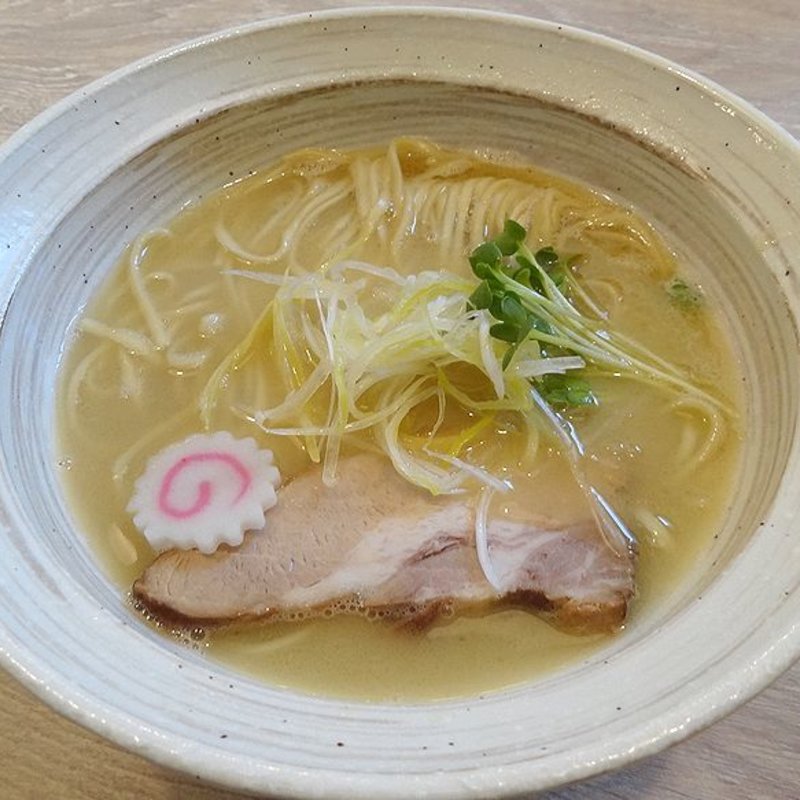 魚介鶏そば（塩）(MENYA BIBIRI)の写真