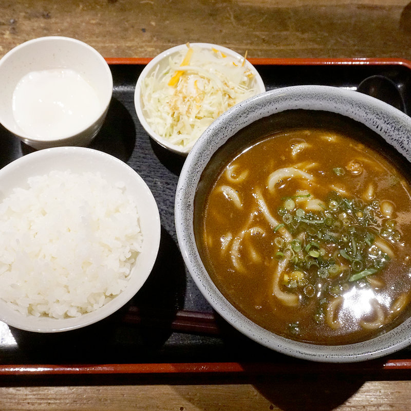 温玉付き カレーうどんセット(麺や ほり野)の写真