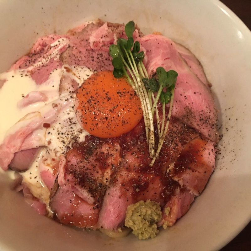 ロースト肉油そば(くまがい )の写真