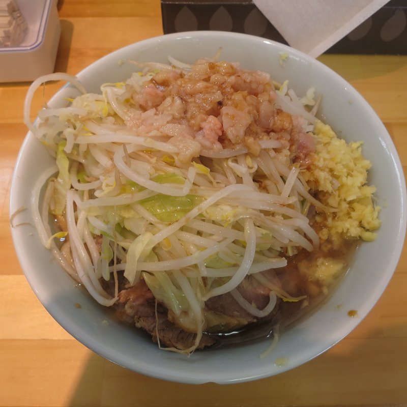 少なめラーメン(らーめん つの旨 （ラーメンツノウマ）)の写真