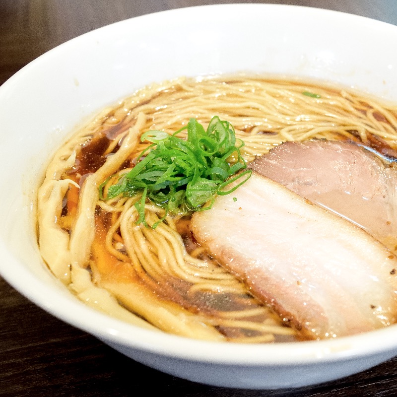 醤油ラーメン(かしわぎ)の写真