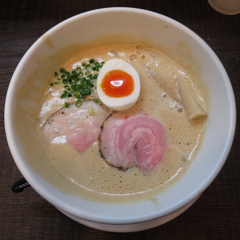 豚CHIKI醤油(ラーメン家 みつ葉)の写真