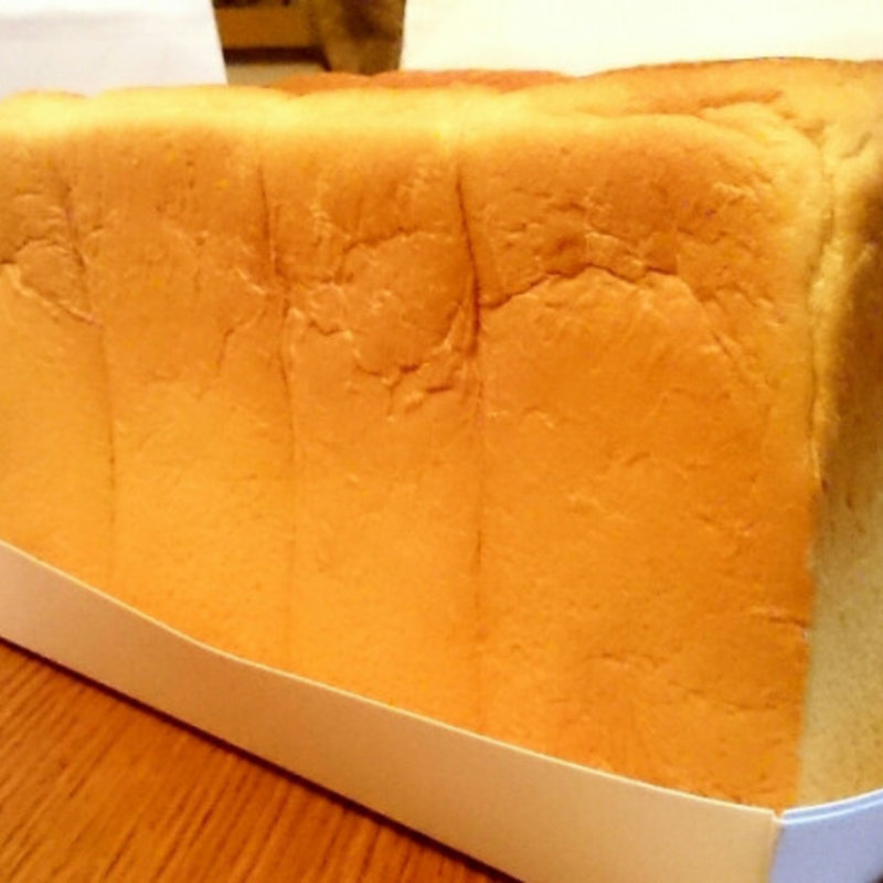 角食パン(セントル　ザ・ベーカリー （CENTRE THE BAKERY）)の写真