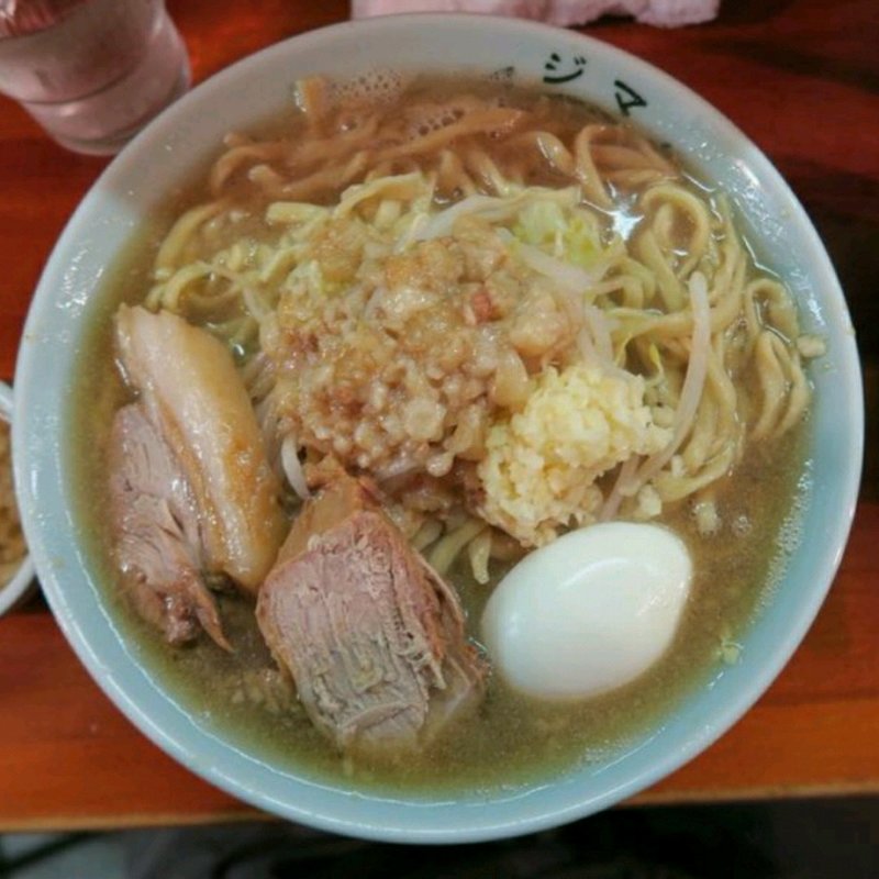 富士丸ラーメン(ラーメン富士丸 神谷本店 （らーめんふじまる【旧店名】ラーメン○二郎 らーめんまるじろう）)の写真