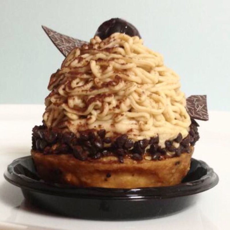 モンブラン　(やまもと菓子店)の写真