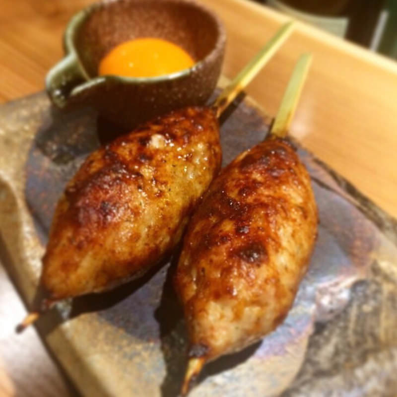 つじや特製つくね【たまご】(炭火串焼　つじや 本店 )の写真
