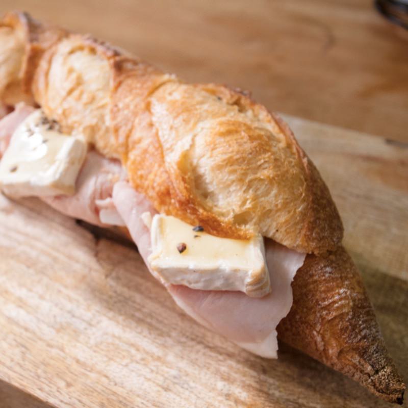 ジャンボン　フロマージュ(ラ ブティック ドゥ ジョエル・ロブション 丸の内店 )の写真