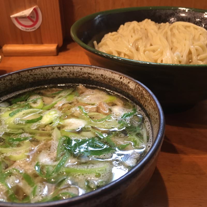 油カスの塩つけ麺(クラッチ ヒッター （Clutch Hitter）)の写真