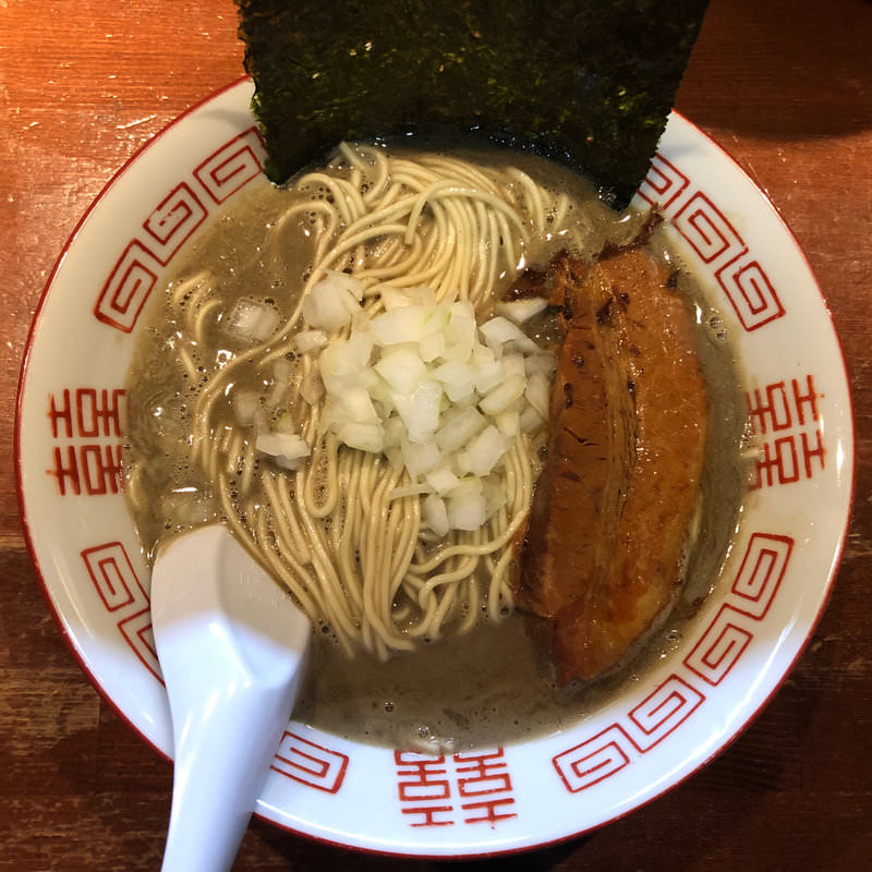 濃厚中華そば(麺や 而今 （じこん）)の写真