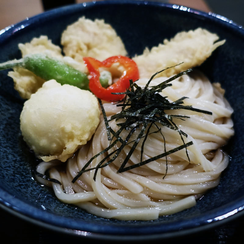 とり玉天ぶっかけ(饂飩とお酒 からほり きぬ川)の写真