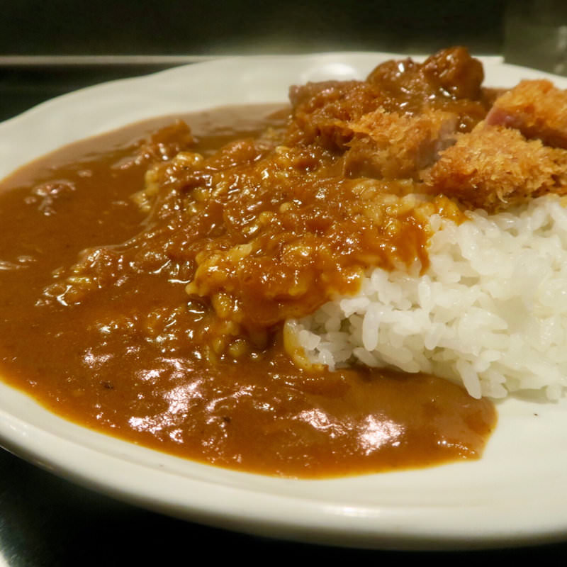 ロース豚カツカレー(カルダモン． )の写真