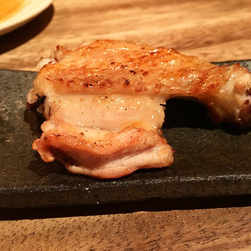 手羽先(炭焼創彩鳥家 人見)の写真