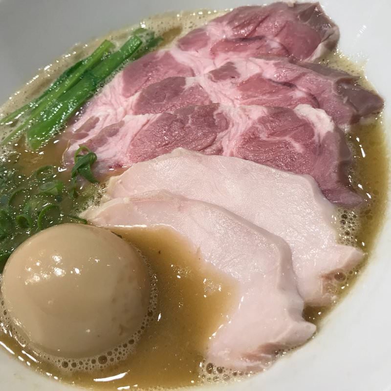 特製濃厚魚介ラーメン(麺や 福はら)の写真