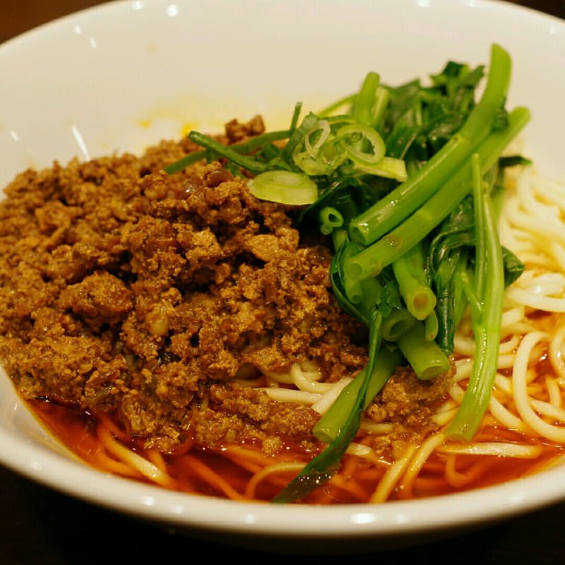 成都式汁なし坦々麺(六坊担担面)の写真