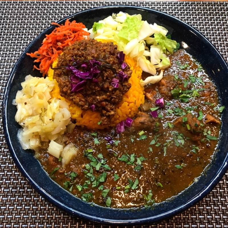 カレー定食2種盛(青藍)の写真