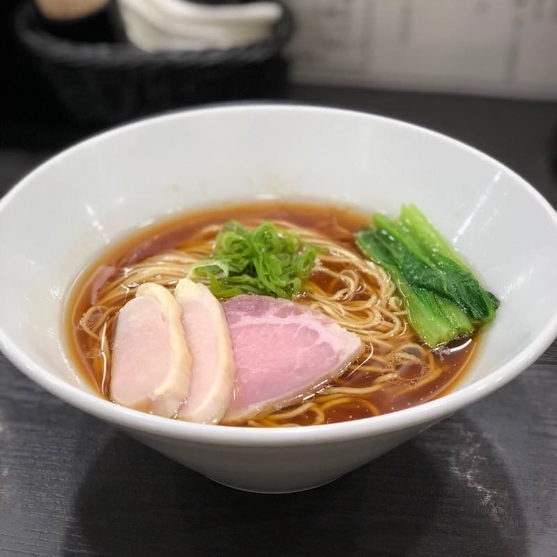 芳醇鶏そば 醤油(麺や 福はら)の写真