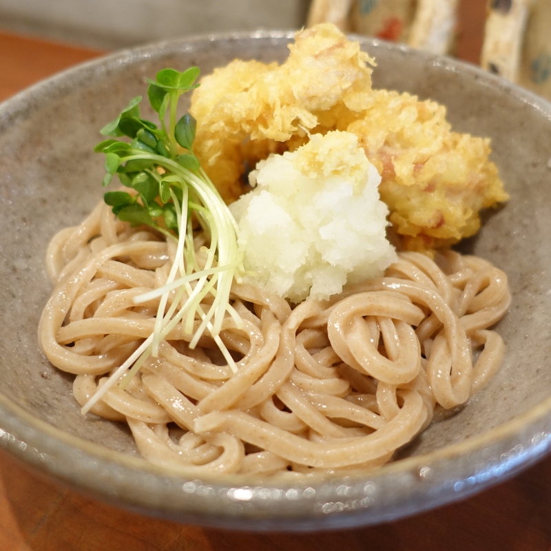 大山若どり天ぶっかけうどん(青空blue （アオゾラブルー）)の写真