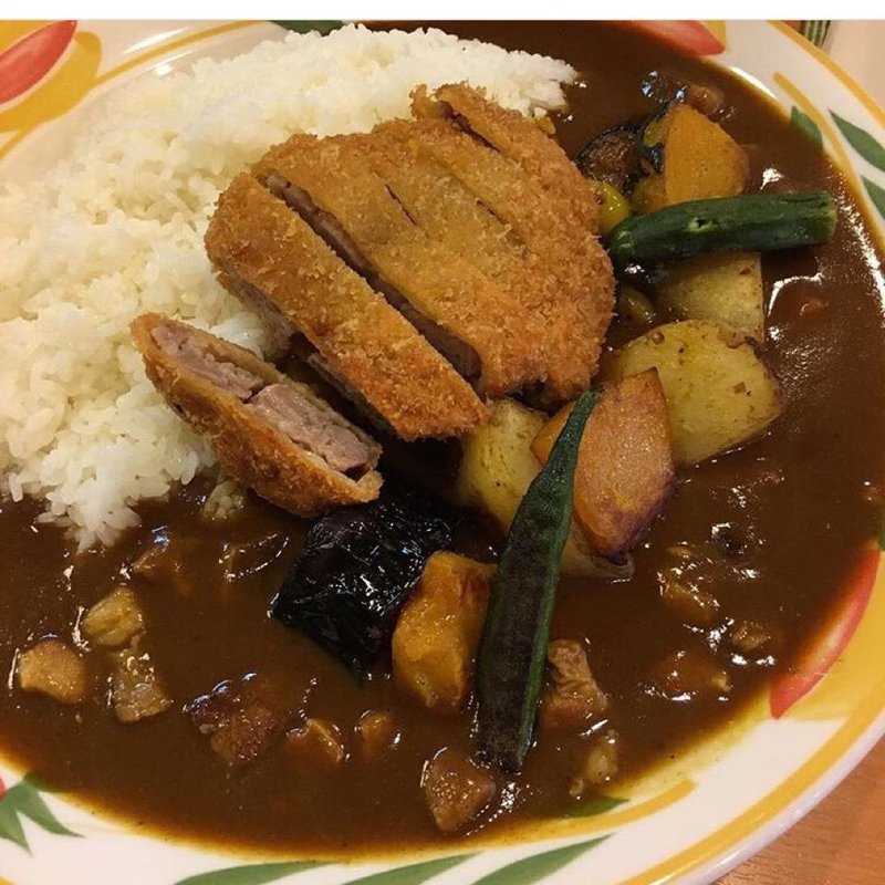 ポークカツカレー＋野菜ソテー(クミン )の写真