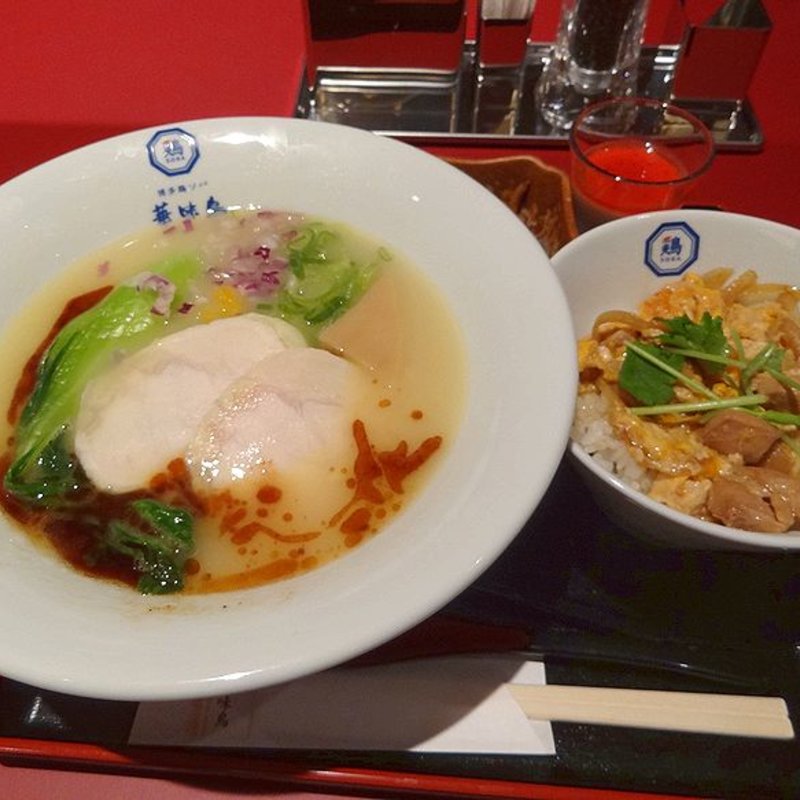 博多鶏ソバ金華御膳(博多鶏ソバ華味鳥 阪急うめだ本店)の写真