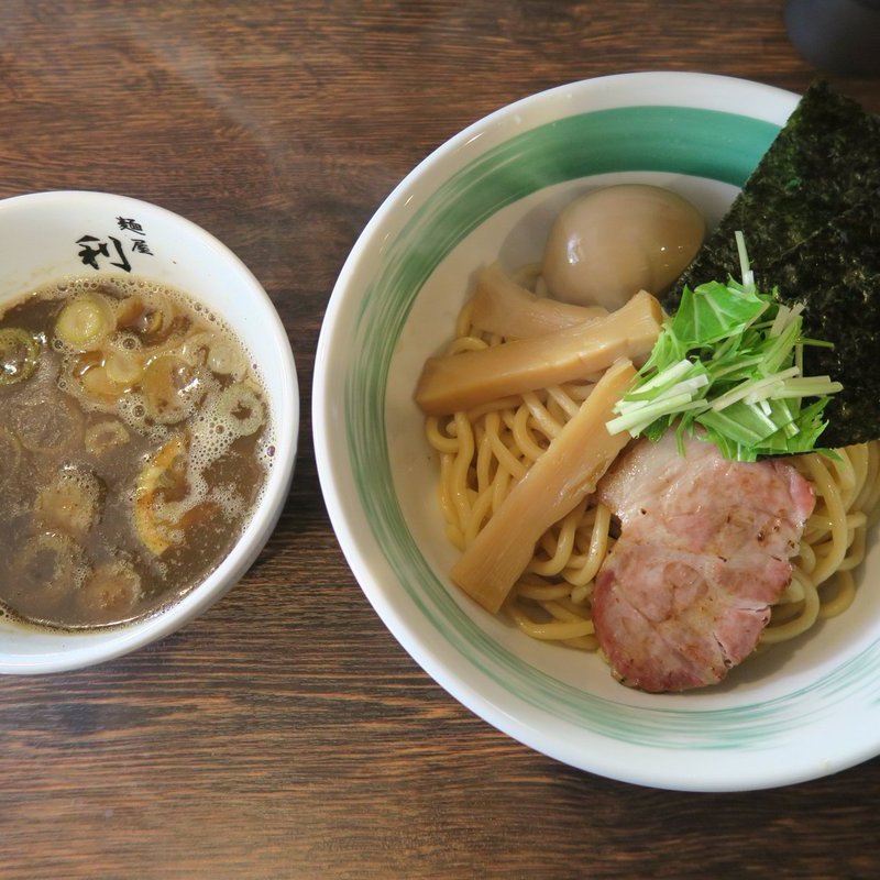 味玉つけめん(自家製麺 麺屋 利八)の写真