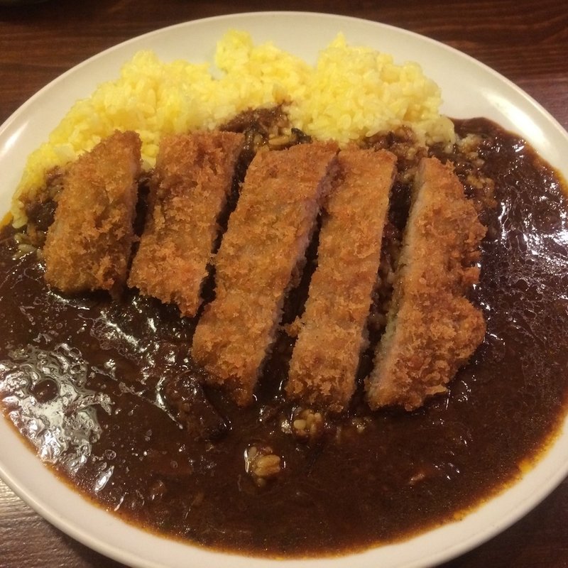 ビーフカレー＋とんかつトッピング(いっとっ亭 （イットッテイ）)の写真