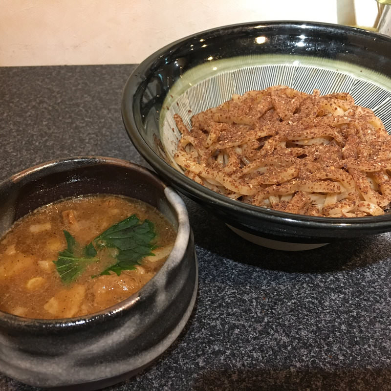 つけ麺全粒粉(烈志笑魚油　麺香房　三く)の写真