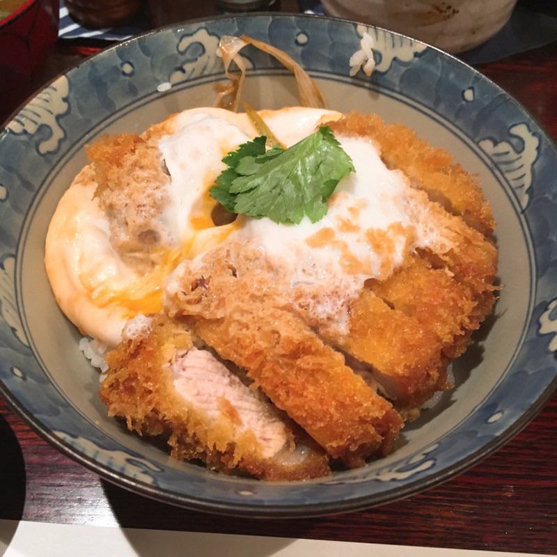かつ丼(とんかつ やまいち )の写真