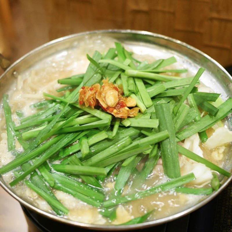 炙りもつ鍋 重ね味(もつ鍋一慶 JRJP博多ビル店 )の写真