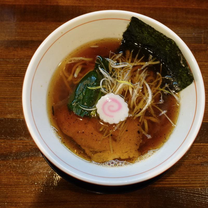 醤油らーめん(麺処 ほんだ)の写真