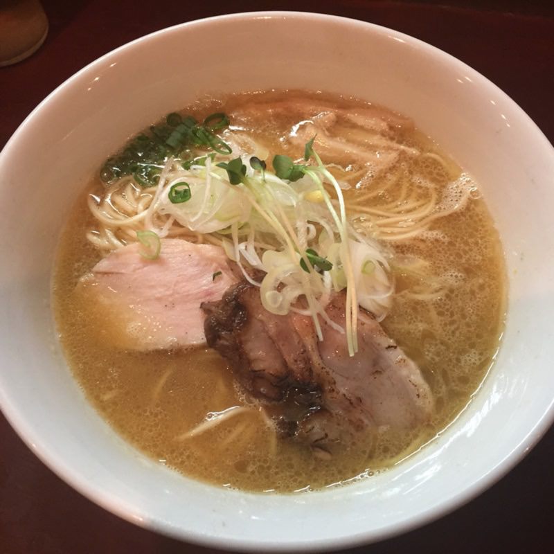 濃厚鶏塩そば(くまがい )の写真