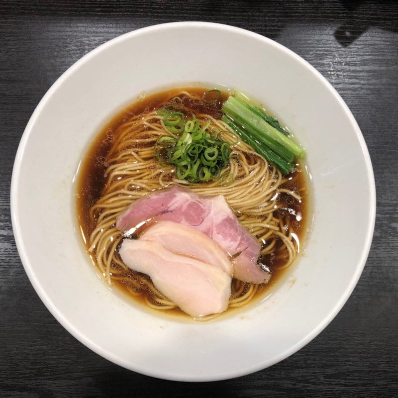 芳醇鶏そば 醤油(麺や福はら)の写真