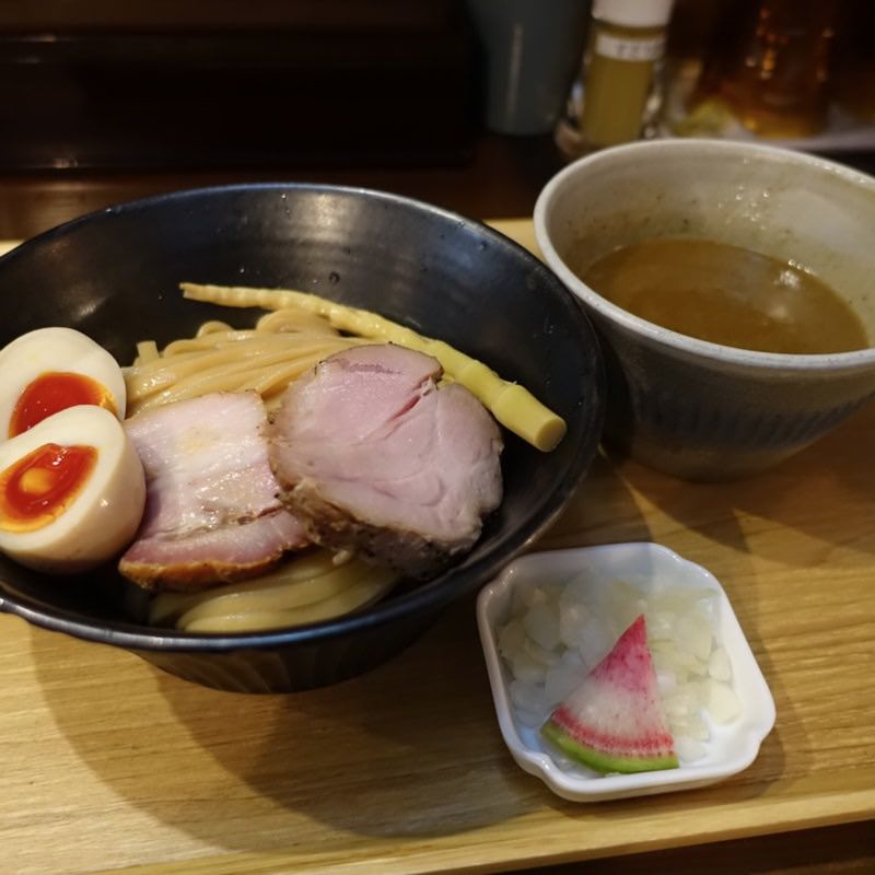 濃厚味玉つけ麺(いかれたヌードル フィッシュトンズ （いかれたNOODLE Fishtons）)の写真