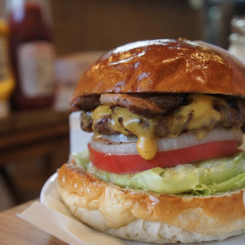 ベーコンチーズバーガー(ザ グッド ベアー バーガー 貝沢本店)の写真