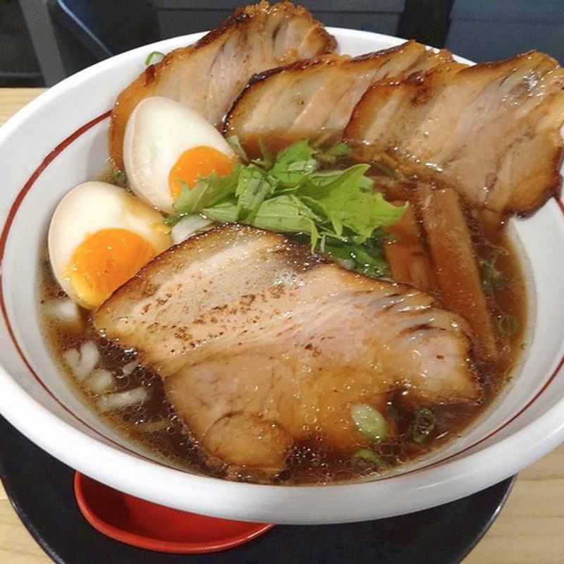 醤油チャーシューめん(拉麺 輪)の写真