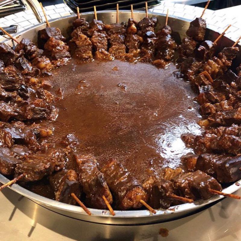 牛すじどて煮串(丸福 錦店)の写真