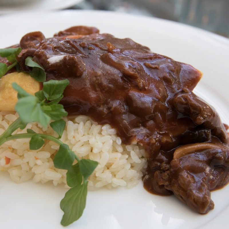 とろとろ卵のハヤシオムライス(ウェスティンホテル大阪 ロビーラウンジ )の写真