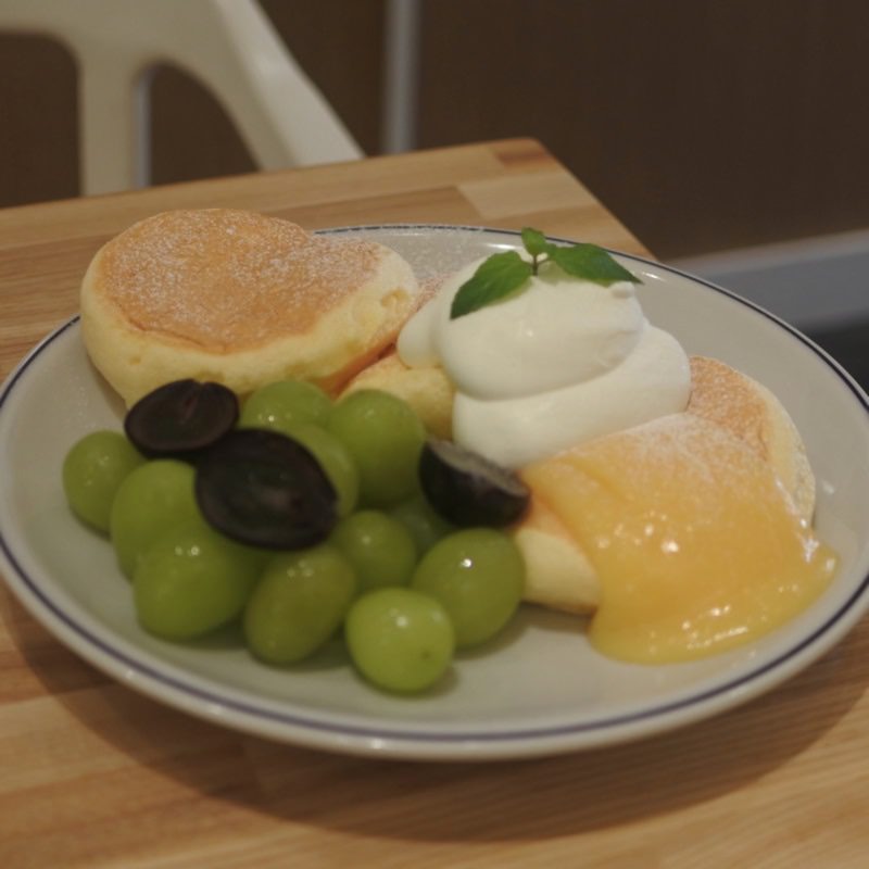 奇跡のパンケーキ　シャインマスカット(FLIPPER'S 京都店)の写真