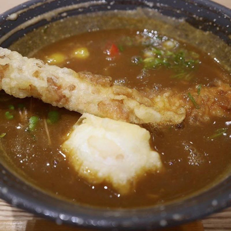 ちく玉天カレーうどん(ウドンダイニング コナ ミズ シオ （UDONダイニング KONA×MIZU×SHIO）)の写真