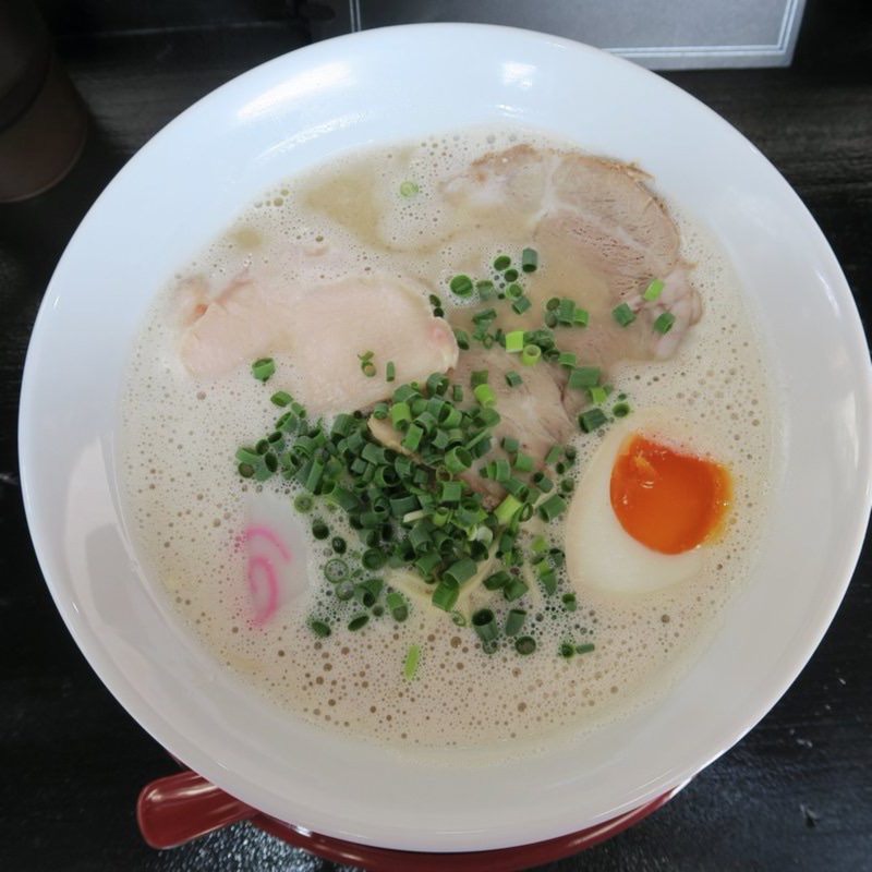 アワトロラーメン(アワトロ龍宮)の写真