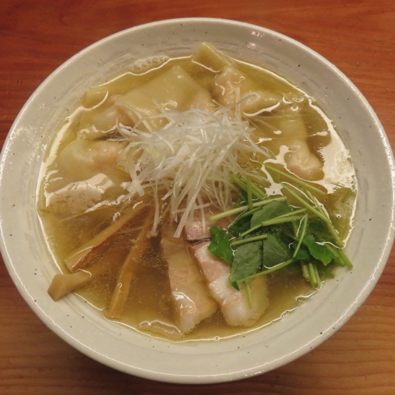 海老塩わんたんめん(純手打ち 麺と未来)の写真